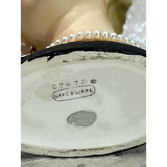 VINTAGE NAPCOWARE C7472 Lady Head Vase, Earrings & Necklace - Picture 10 of 10